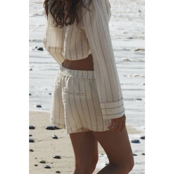 Zara Women’s Wrinkle Effect Striped Shorts Size Small Light Airy Bohocore - Picture 3 of 14